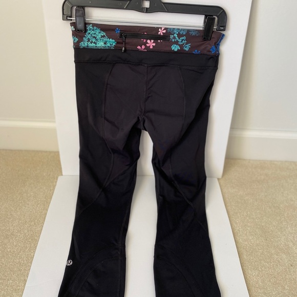 Lululemon Crop - Picture 3 of 4